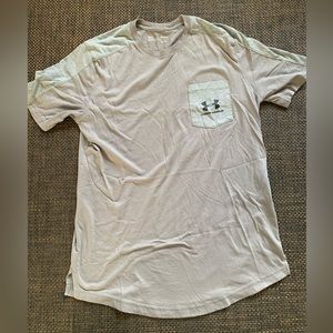 Under armour pocket T